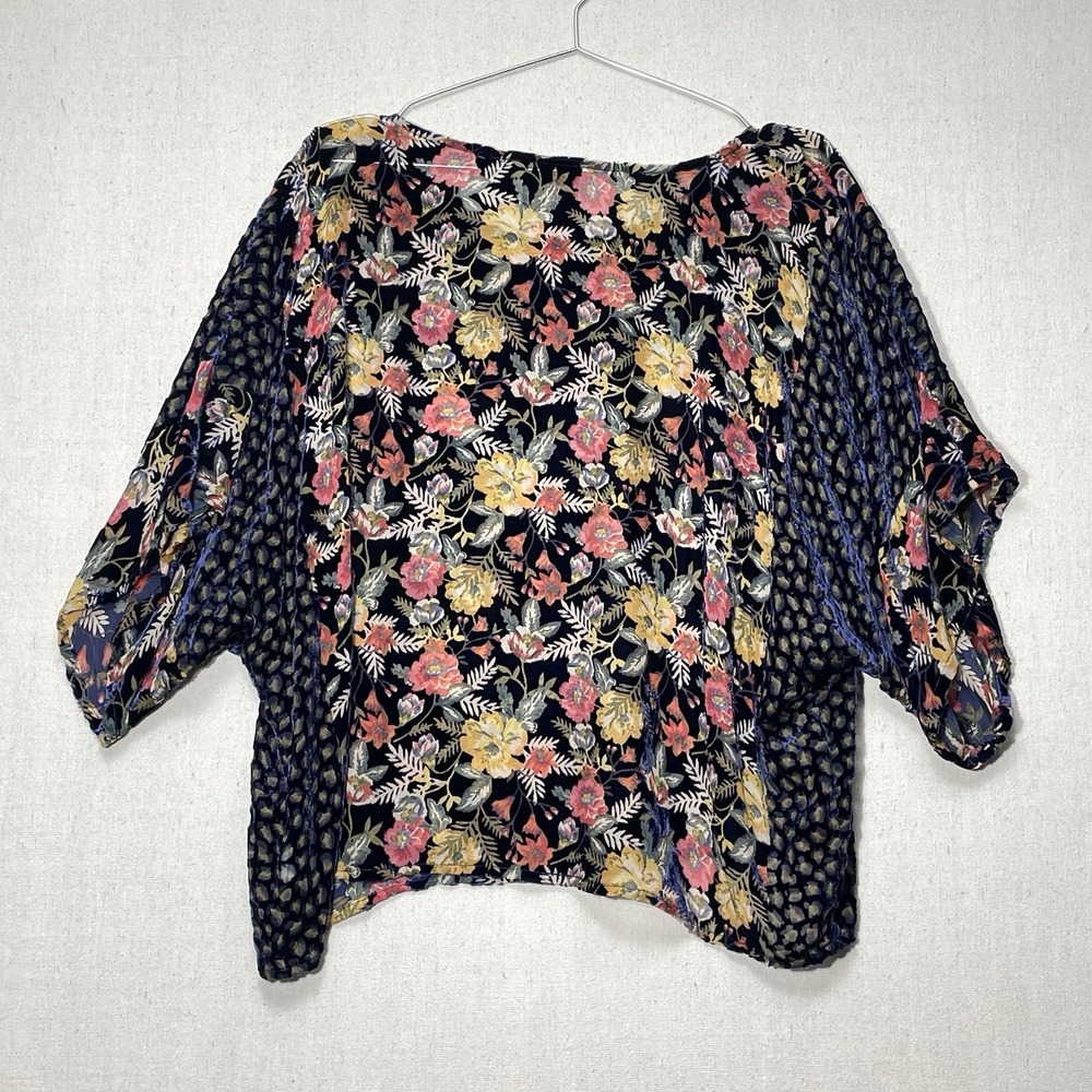 Johnny Was Velvet Burnout Blouse Women's L Blue Floral Print Kimono Sleeve Silk - Picture 15 of 15